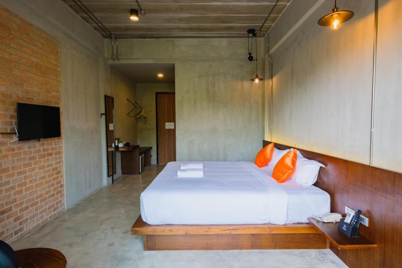 Hotel Mosstel Phitsanulok Exterior foto